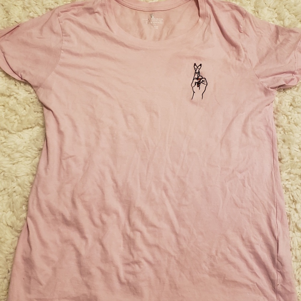 Pink tee